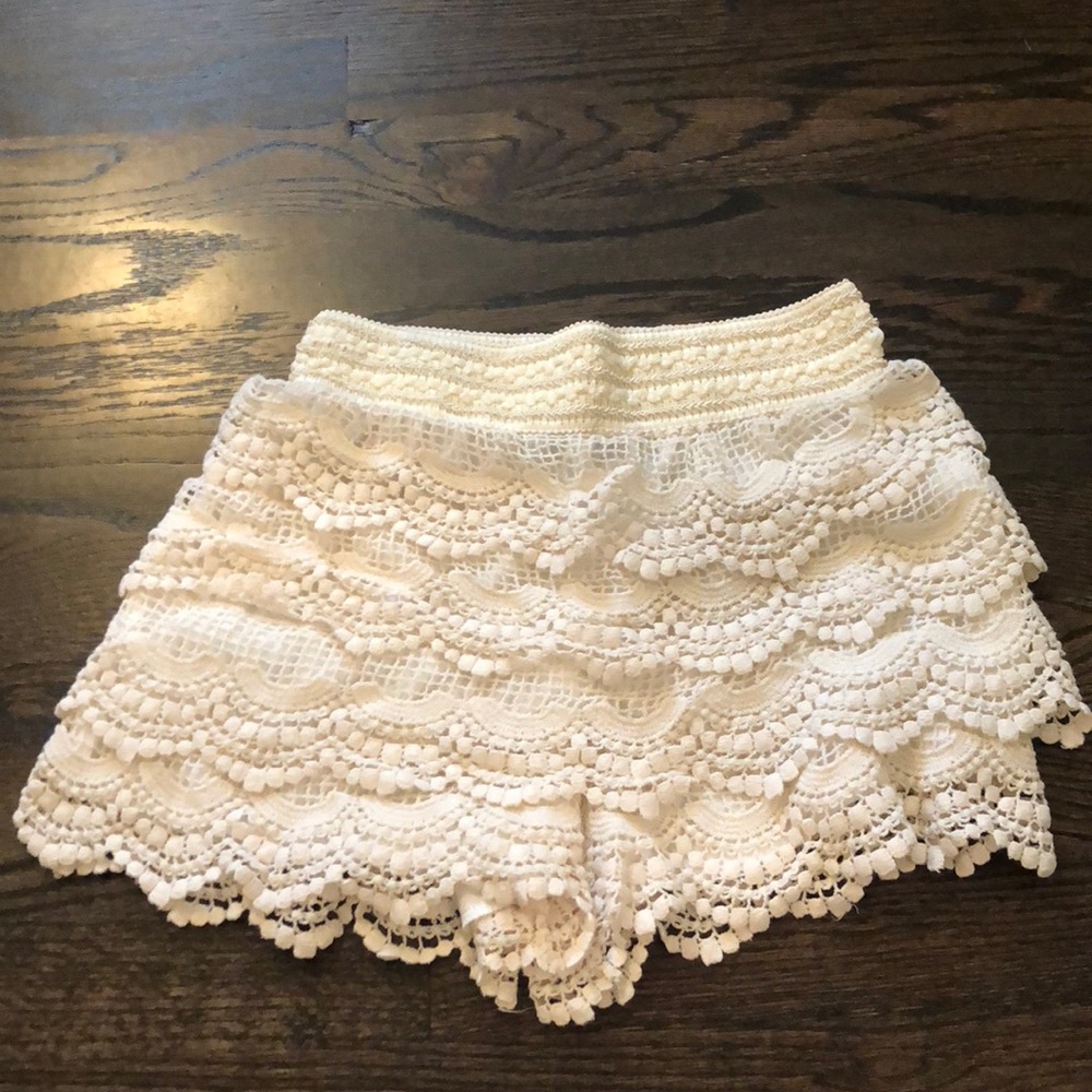 1 pair of girls shorts